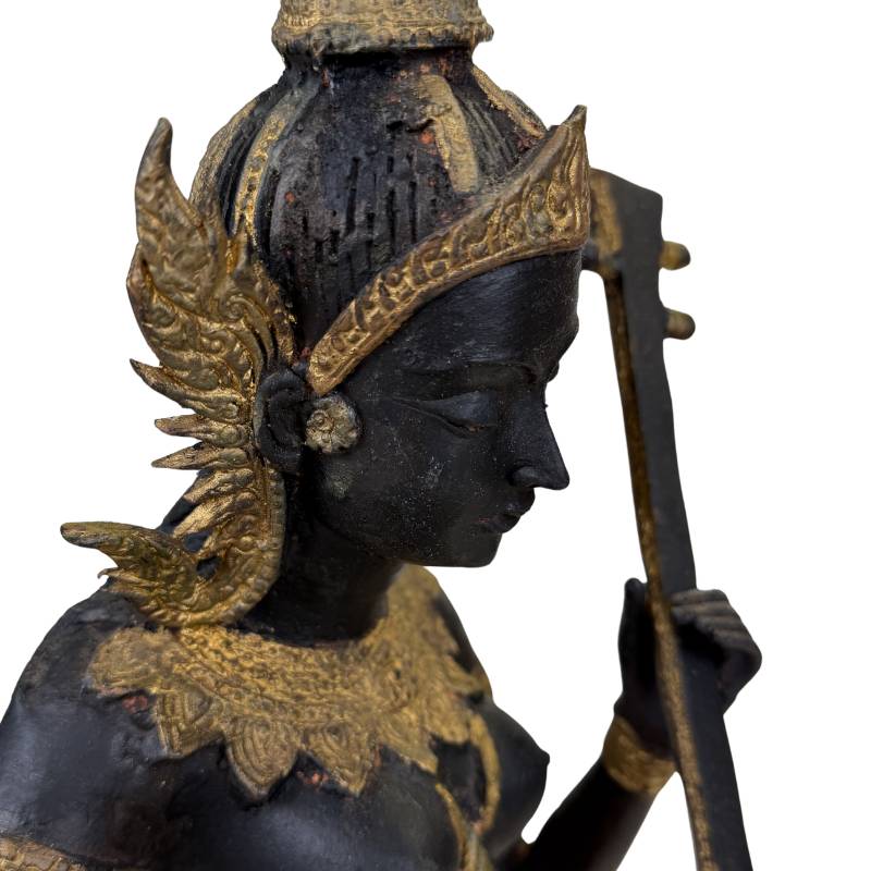 Thaise muzikant sculptuur in brons
