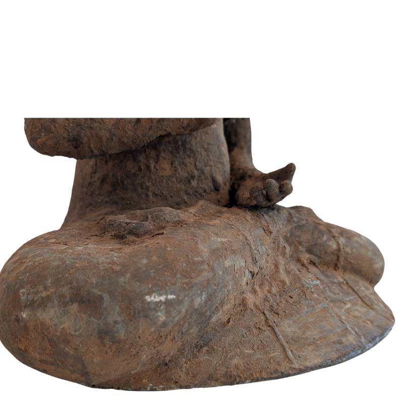 Meditation mudra on the old Burmese Buddha