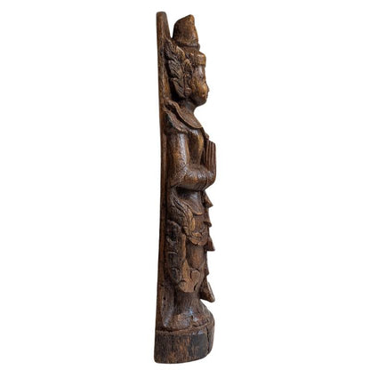 Tall winged crown on the Burmese Nat figure