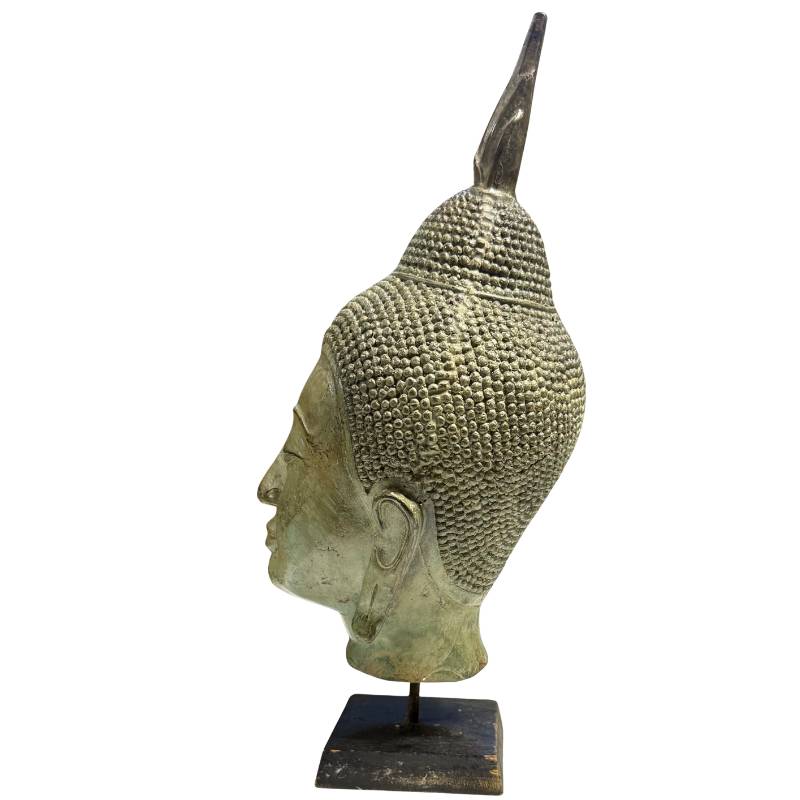 Achterzijde sculptuur Boeddhahoofd Thais brons details