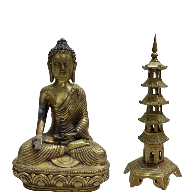 Chinese Bronzen Altaarset met  Medicijn Boeddha en Tweeling Pagode Torens - 3-Delig