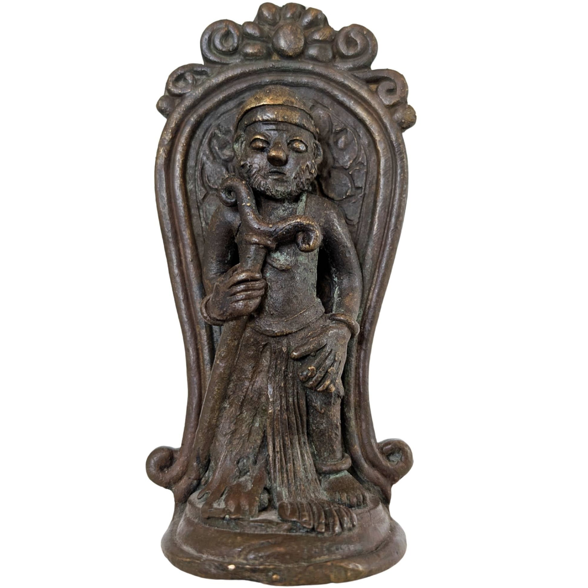 Vooraanzicht van de antieke bronzen Semar uit Java (ca. 1920).