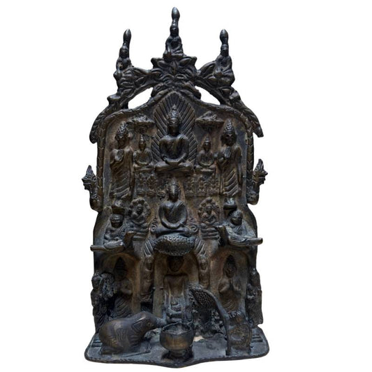 Antiek bronzen Mucalinda Boeddha reliëf als symbool voor bescherming en spirituele beschutting