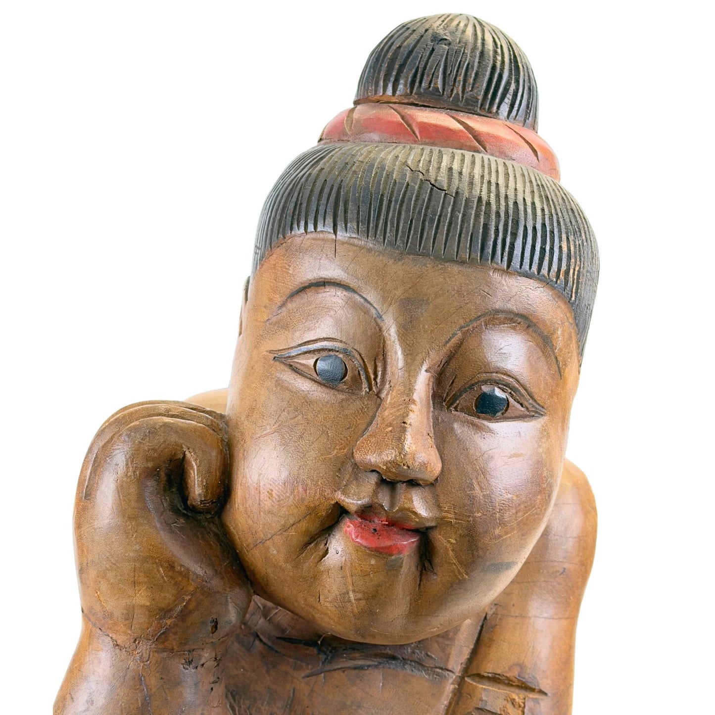 Close-up van het gezicht van een antiek Chinees Tongzi gelukskind in massief hardhout met originele polychromie, late Qing ca. 1890-1925.