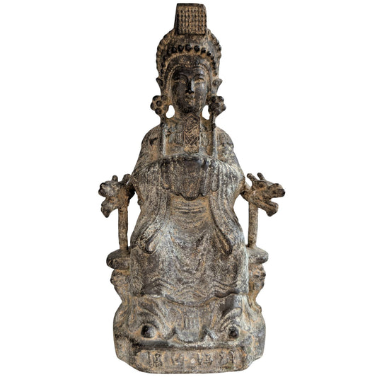 Antieke bronzen Guanyin op drakentroon 25,5cm hoog 1,8kg zwaar Chinees altaarbeeld.