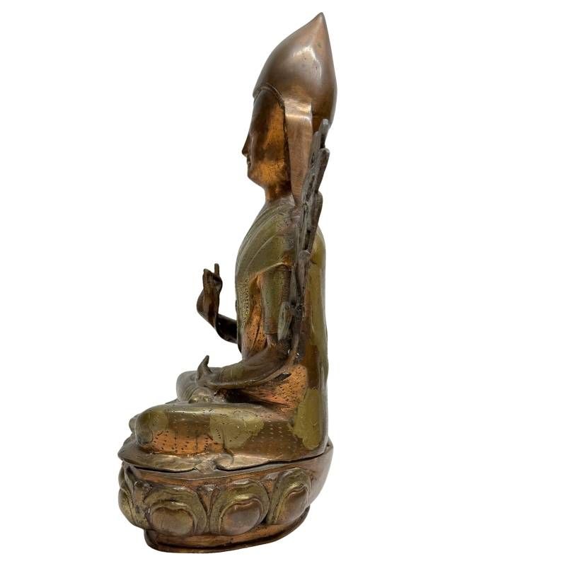 Antique gilt bronze Tsongkhapa, right profile showing lotus base