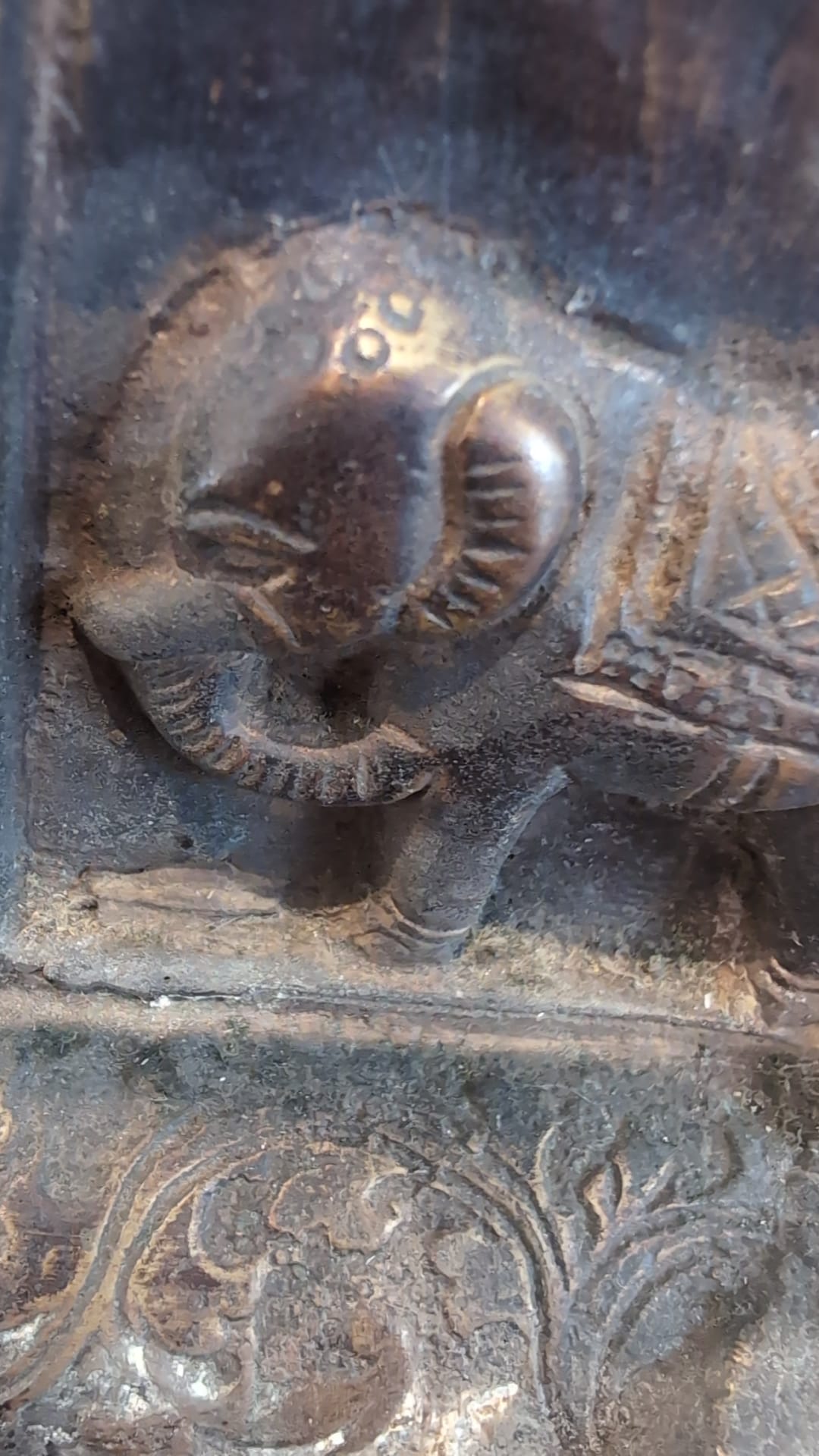 Antique Himalayan Buddha – Gilt Bronze, West Tibet / Mustang Attribution, 52 cm – reverse surface detail