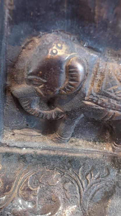 Antique Himalayan Buddha – Gilt Bronze, West Tibet / Mustang Attribution, 52 cm – reverse surface detail