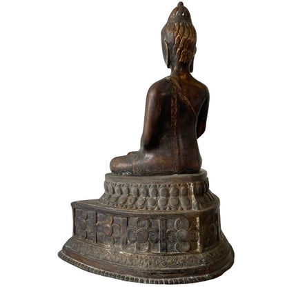Antique Himalayan Buddha – Gilt Bronze, West Tibet / Mustang Attribution, 52 cm – left three-quarter rear view