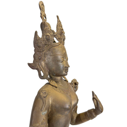 Antique Nepalese Green Tara – Gilt Bronze, 19th Century, 78 cm – close view of the lower section