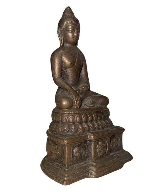 Antique Pala-Style Shakyamuni Travel Shrine – Bronze, 10.5 cm – three-quarter front view