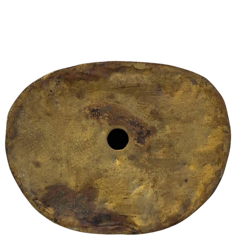 Antique Sino-Tibetan Bronze Buddha in Abhaya Mudra – close view of the central details