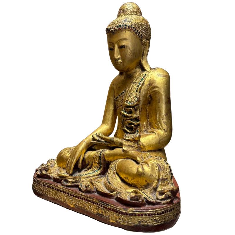 Birmaans Boeddha beeld uit ca 1880 tot 1920 met authentieke oude uitstraling
