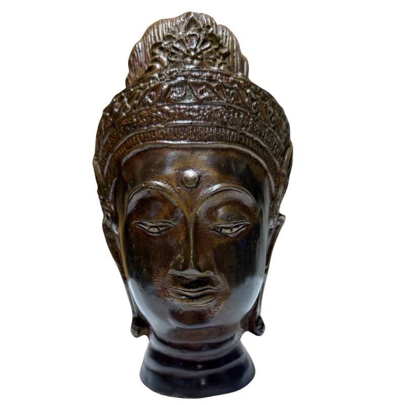 Bronzen Boeddha hoofd in Khmer stijl als symbool voor rust, wijsheid en innerlijke balans