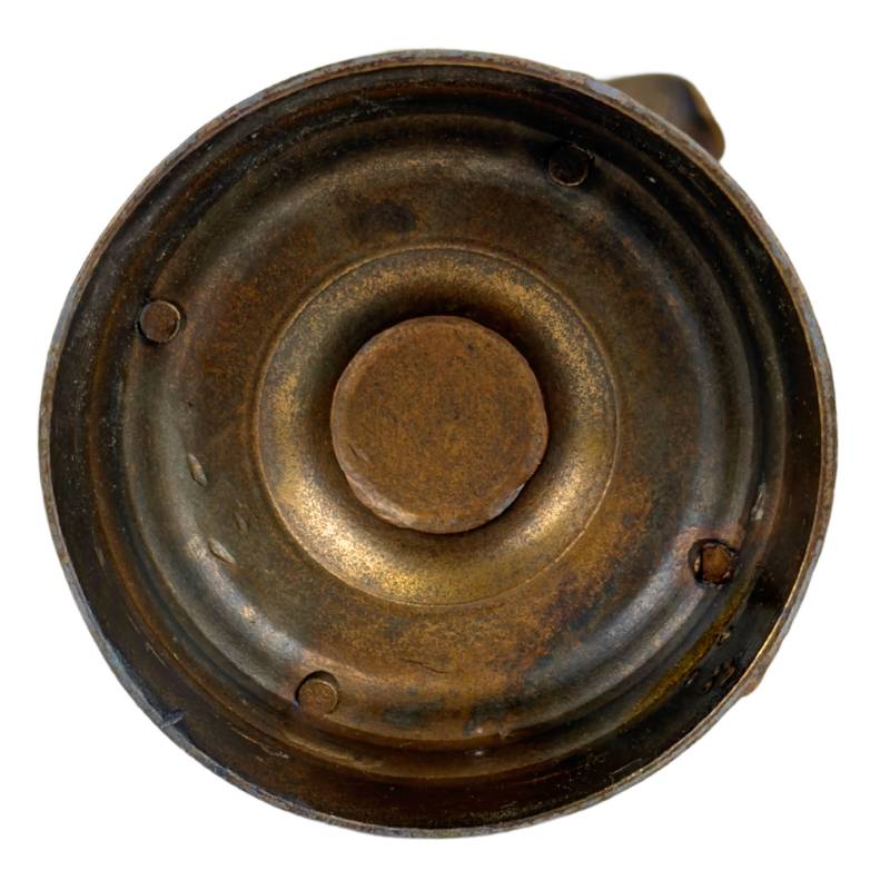 bronzen decoratie object met cherubijnen en klassieke stijl