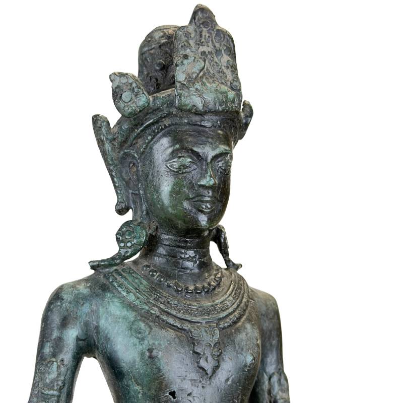 bronzen sculptuur tempel figuur uit zuidoost azië