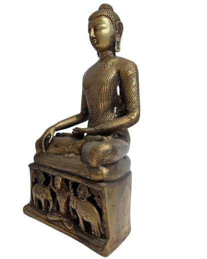 Elephant carvings and central figure on the Buddha pedestal