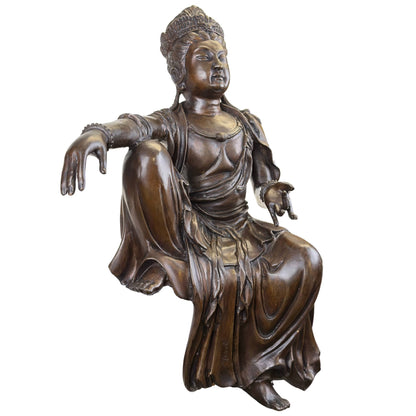 Early 20th-Century Guanyin – Signed ‘Monet’ Bronze, 57 cm – three-quarter front view