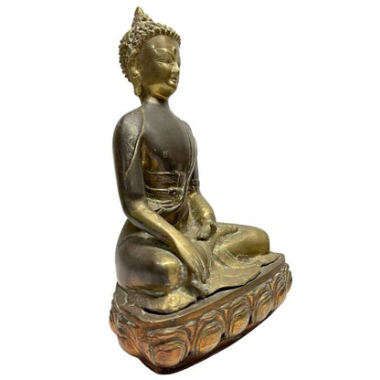 Early 20th-Century Sino-Tibetan Buddha – Bronze, 35.5 cm – three-quarter front view