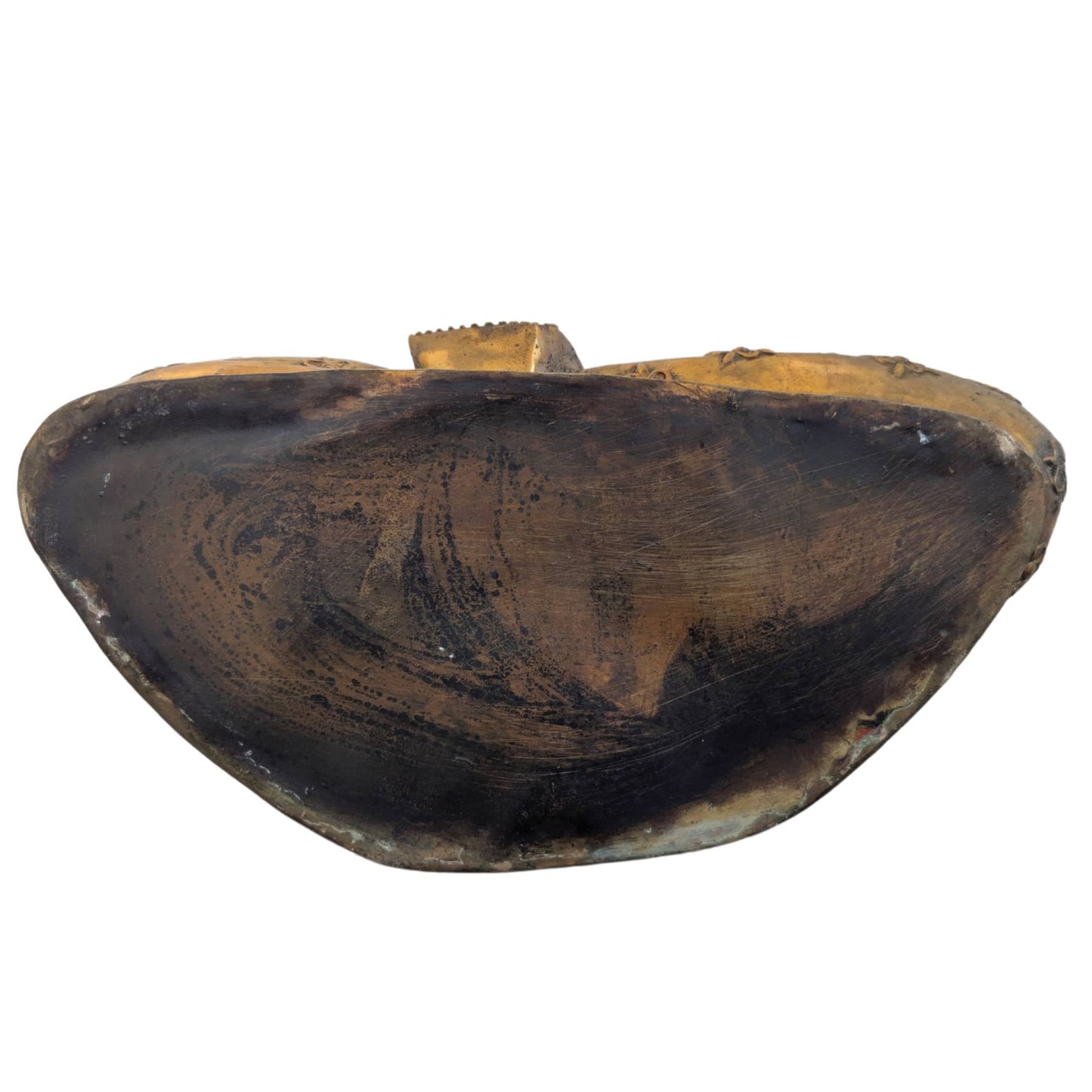 Gepatineerd brons Tibet Buddha beeld voor meditatie met focus op de symbolische dhyana mudra handhouding.