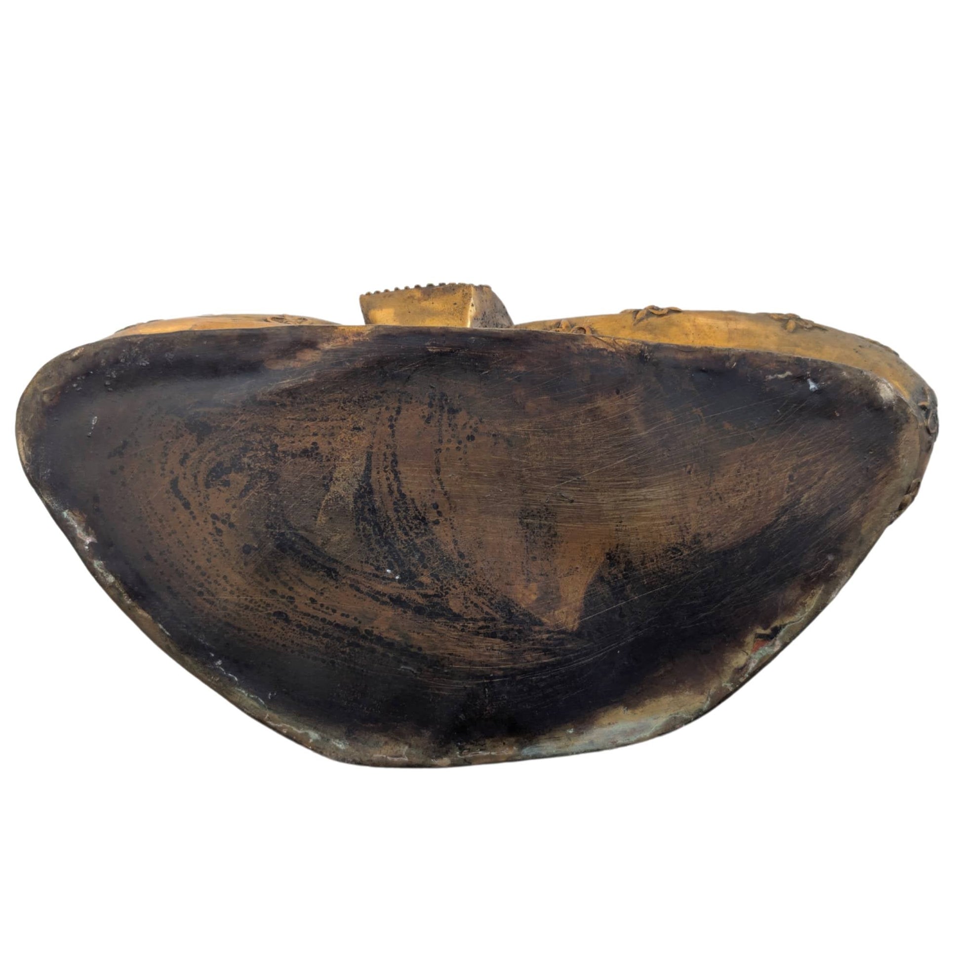 Gepatineerd brons Tibet Buddha beeld voor meditatie met focus op de symbolische dhyana mudra handhouding.