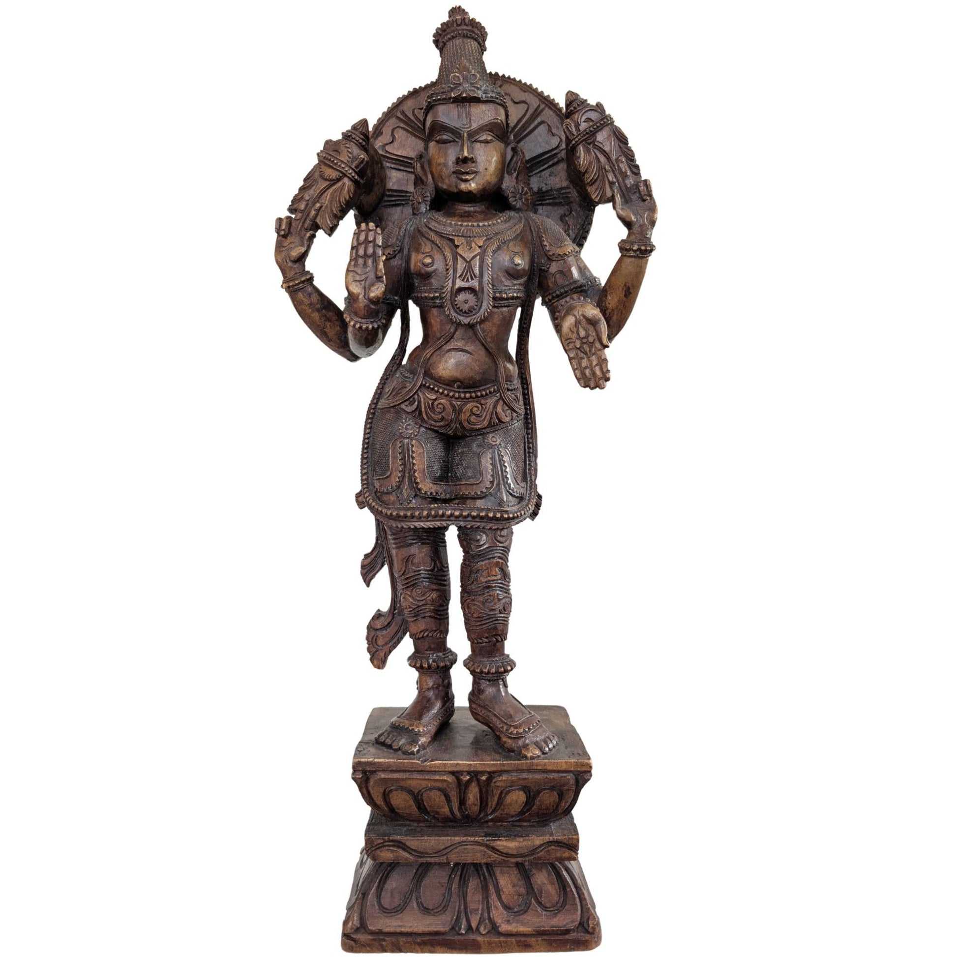 Groot handgesneden houten beeld van Lord Vishnu uit Zuid-India.