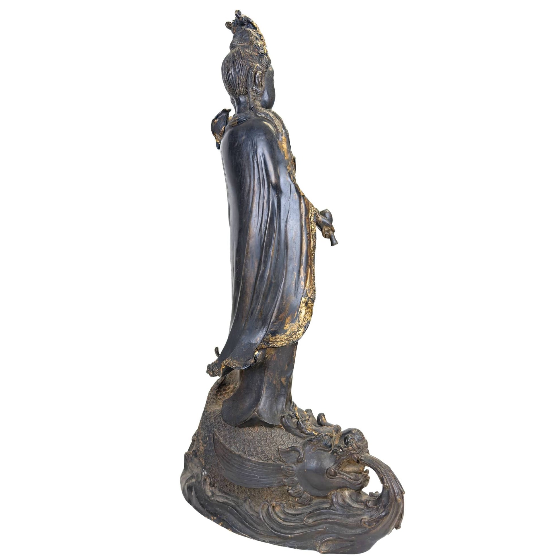 Grote Oost-Aziatische Guanyin op draakvis, bronzen beeld uit de eerste helft van de 20e eeuw