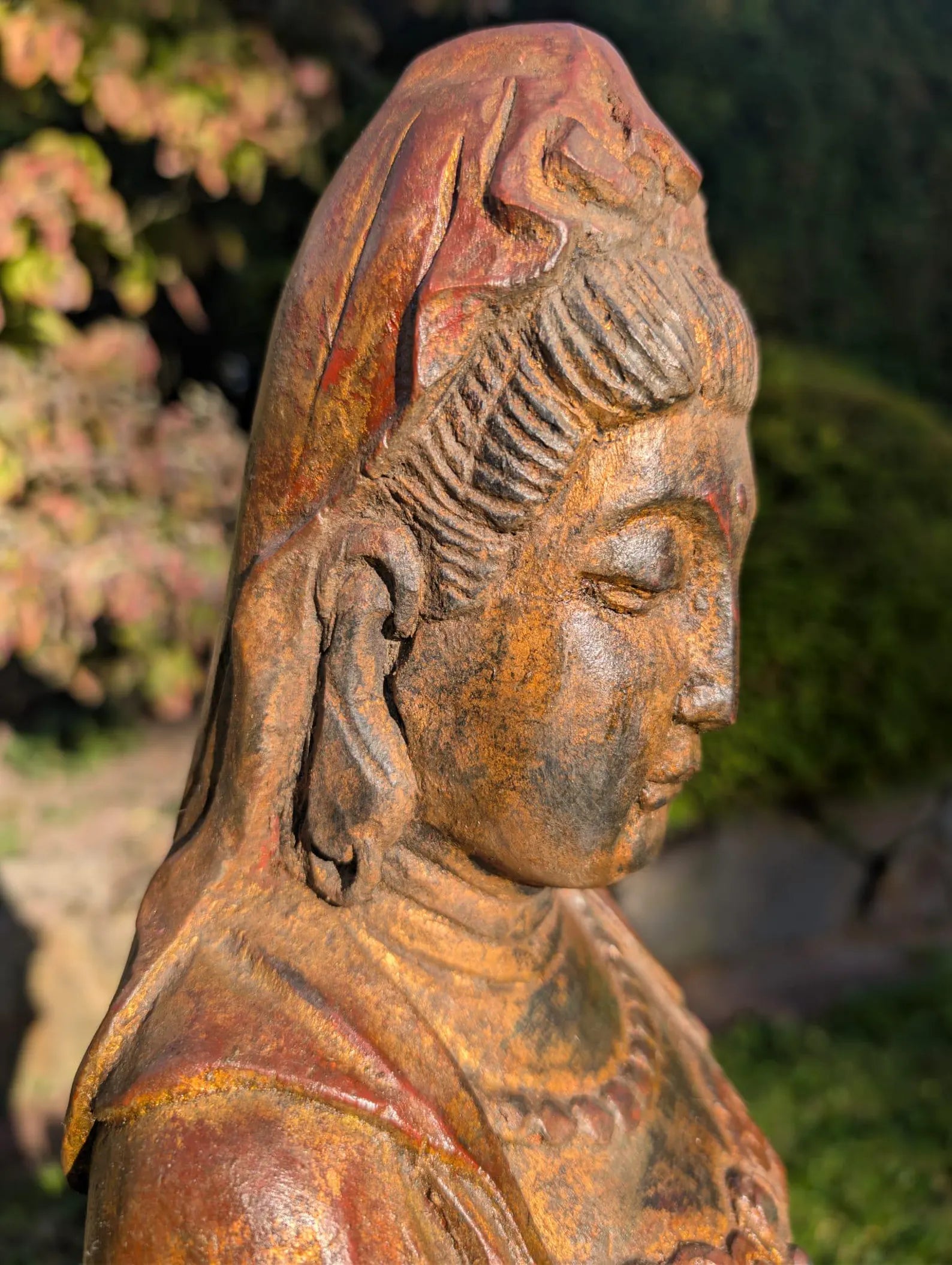 Handgesneden hardhouten Kwanyin draak Qing dynastie gevalideerd