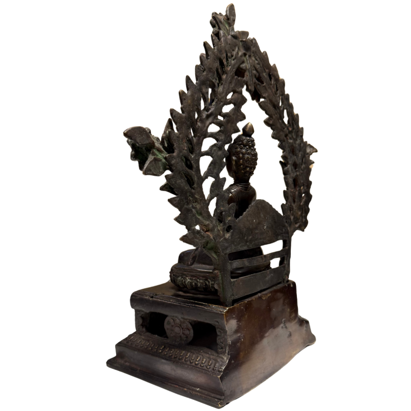 Himalayan Shakyamuni Buddha ensemble, rear-right view