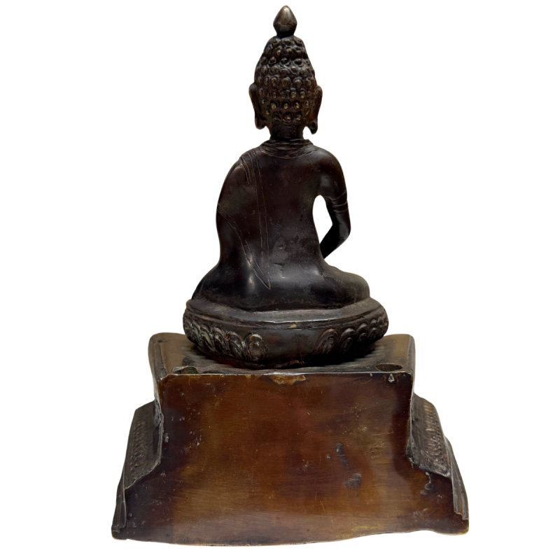Himalayan Shakyamuni Buddha, rear view without the detachable aureole