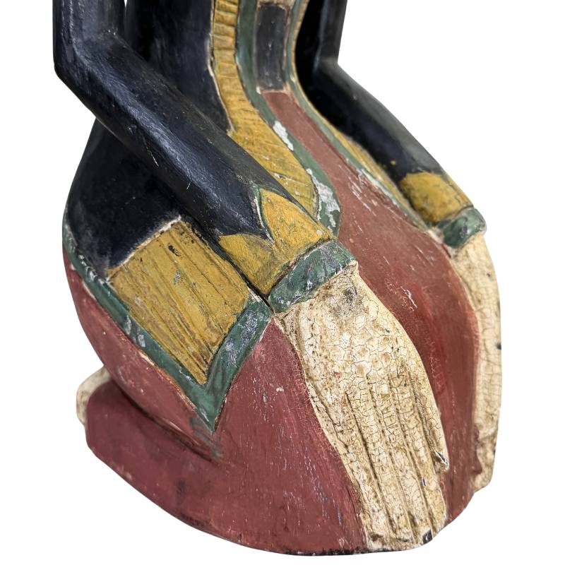 Investering-waardige Indonesische antiquiteiten: heavy-gauge teakhout.
