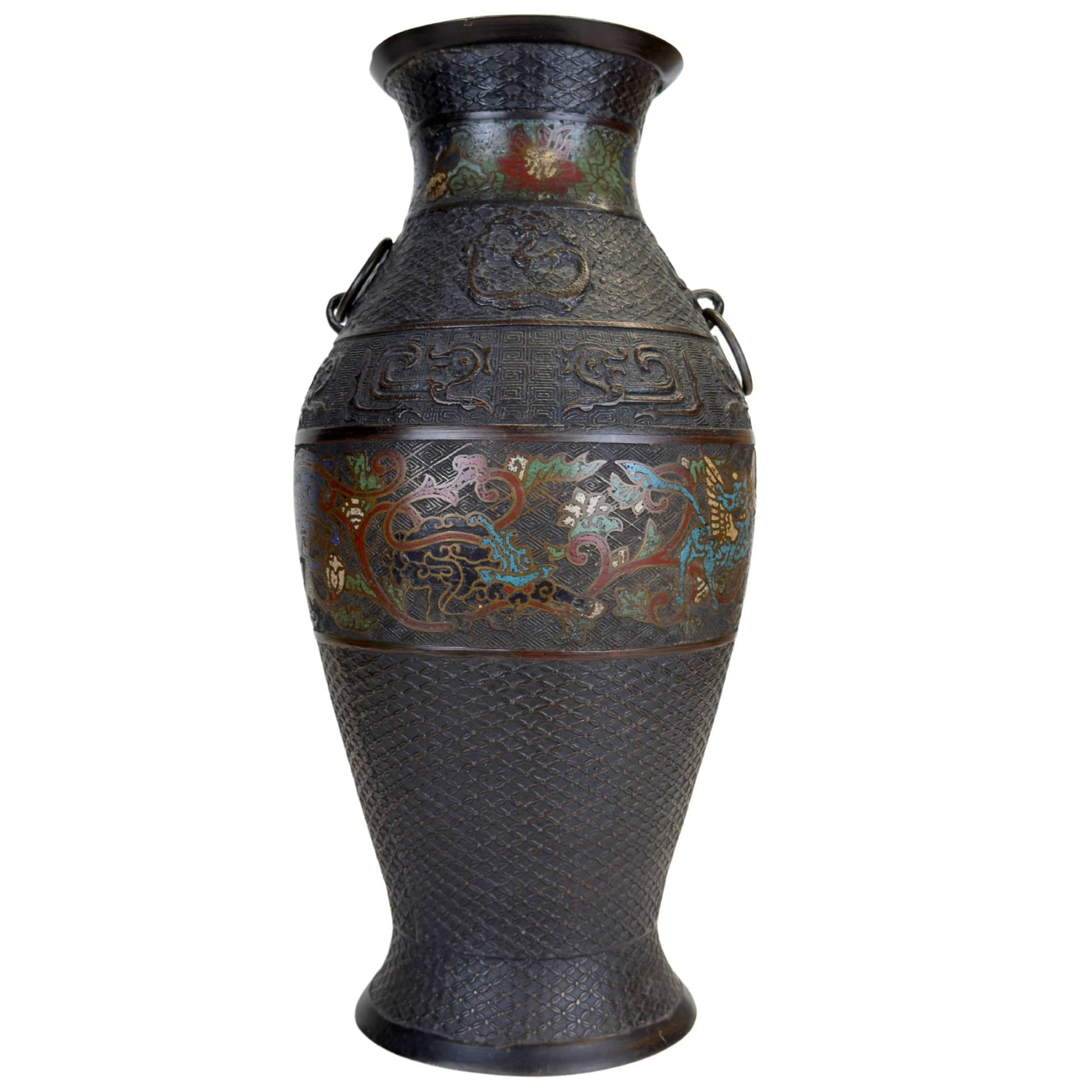 Grote Japanse bronzen champlevé vaas met kleurrijke fabeldieren, donker gepatineerd brons en decoratieve emailleband