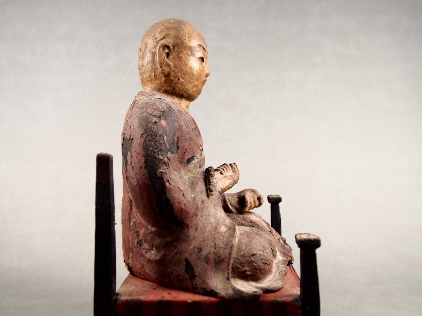Houten beeld van Kukai, stichter van Shingon boeddhisme
