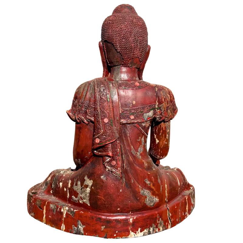 Large Burmese Mandalay Buddha – Gilt Wood & Mirror Inlay, 80 cm – close view of the central details