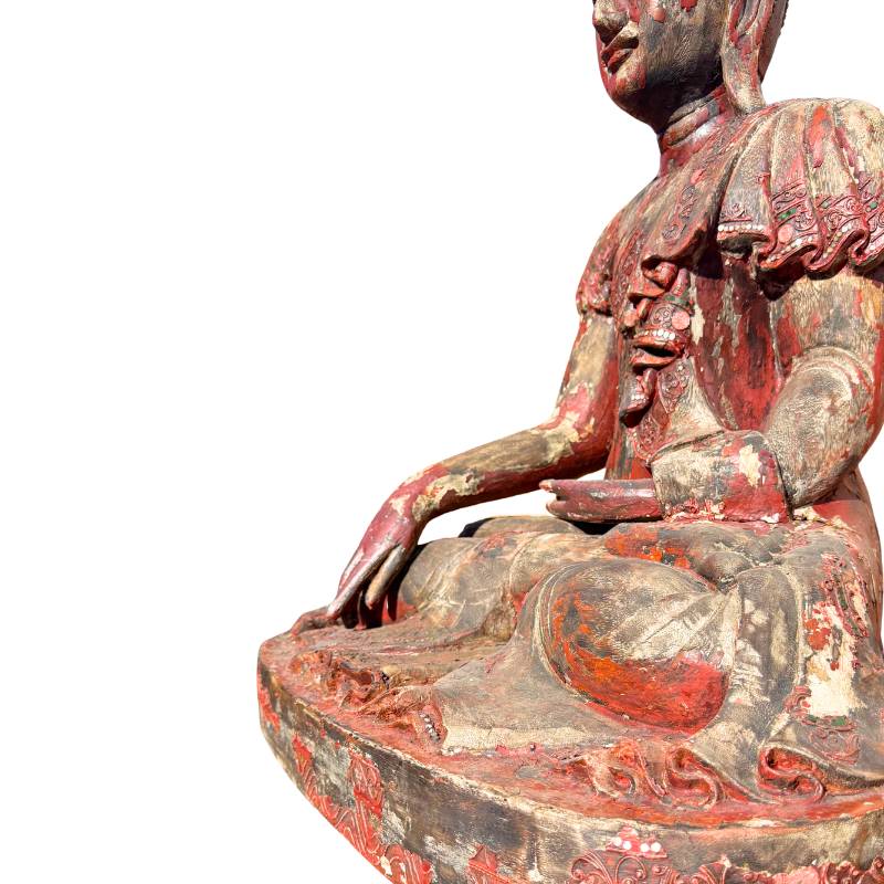 Large Burmese Mandalay Buddha – Gilt Wood & Mirror Inlay, 80 cm – decorative detail