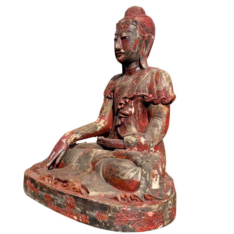 Large Burmese Mandalay Buddha – Gilt Wood & Mirror Inlay, 80 cm – edge and contour detail
