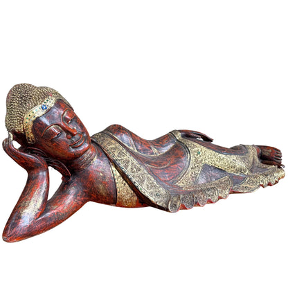 Large Burmese Reclining Buddha – Gilt Carved Wood, 160 cm – left-side view