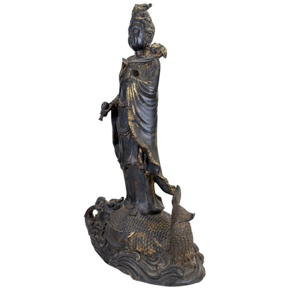 Large East Asian Guanyin on Dragon-Fish – Bronze, 64 cm – surface and patina detail