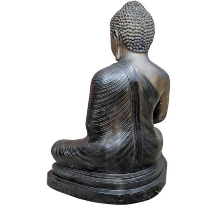 Thai gilt bronze Buddha in a balanced meditation pose