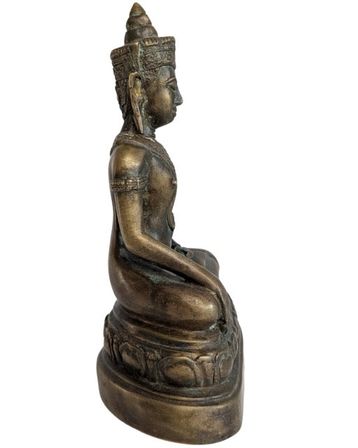 Seated Thai Buddha in Bhumisparsha Mudra
