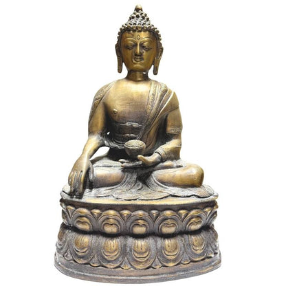 Double lotus base of the late 18th-century Nepalese gilt bronze Buddha