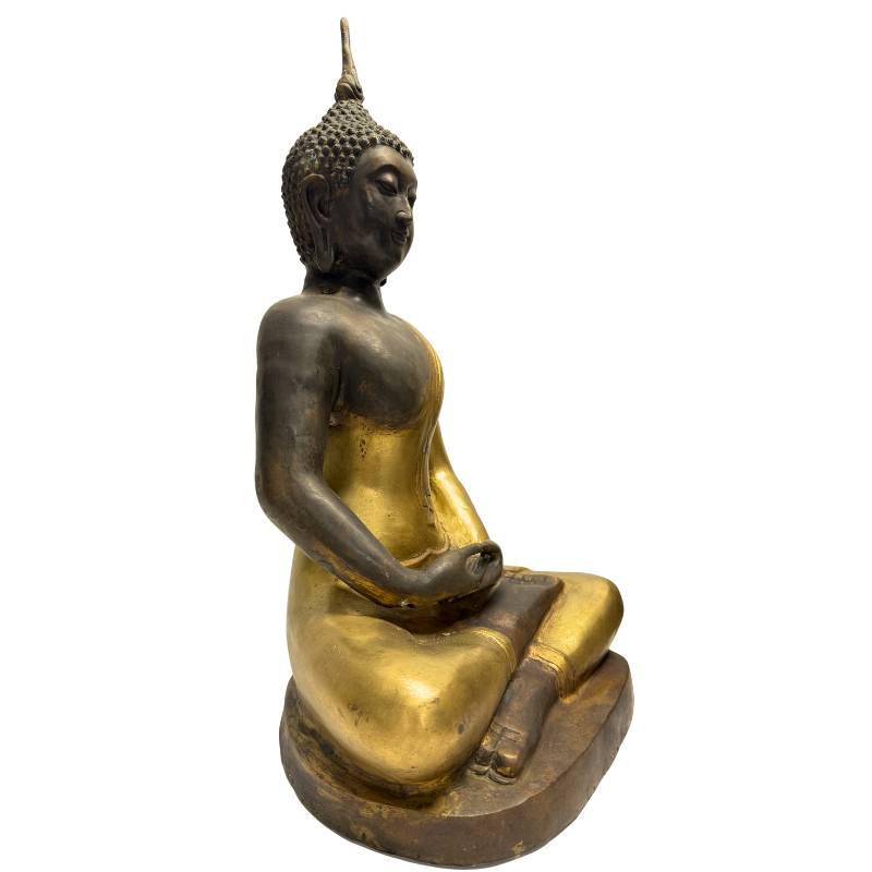 Front angle of Chinese fire-gilt bronze Buddha with flame-shaped ushnisha