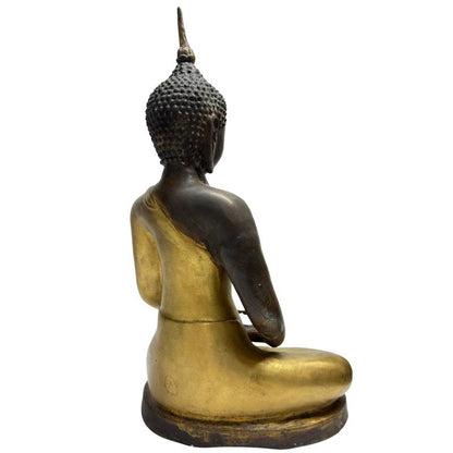 Rear angle of Chinese Buddha showing the fire-gilt robe