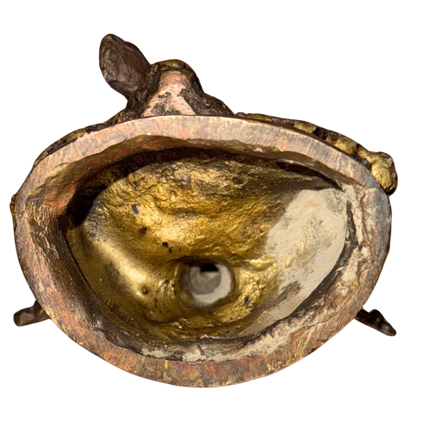 Close-up van de rechtervoet rustend op de lotus-extensie