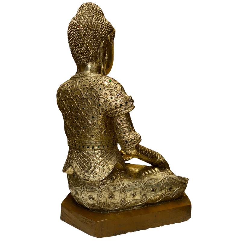 Mandalay Boeddha beeld in bhumisparsha mudra met traditionele Birmaanse decoratie