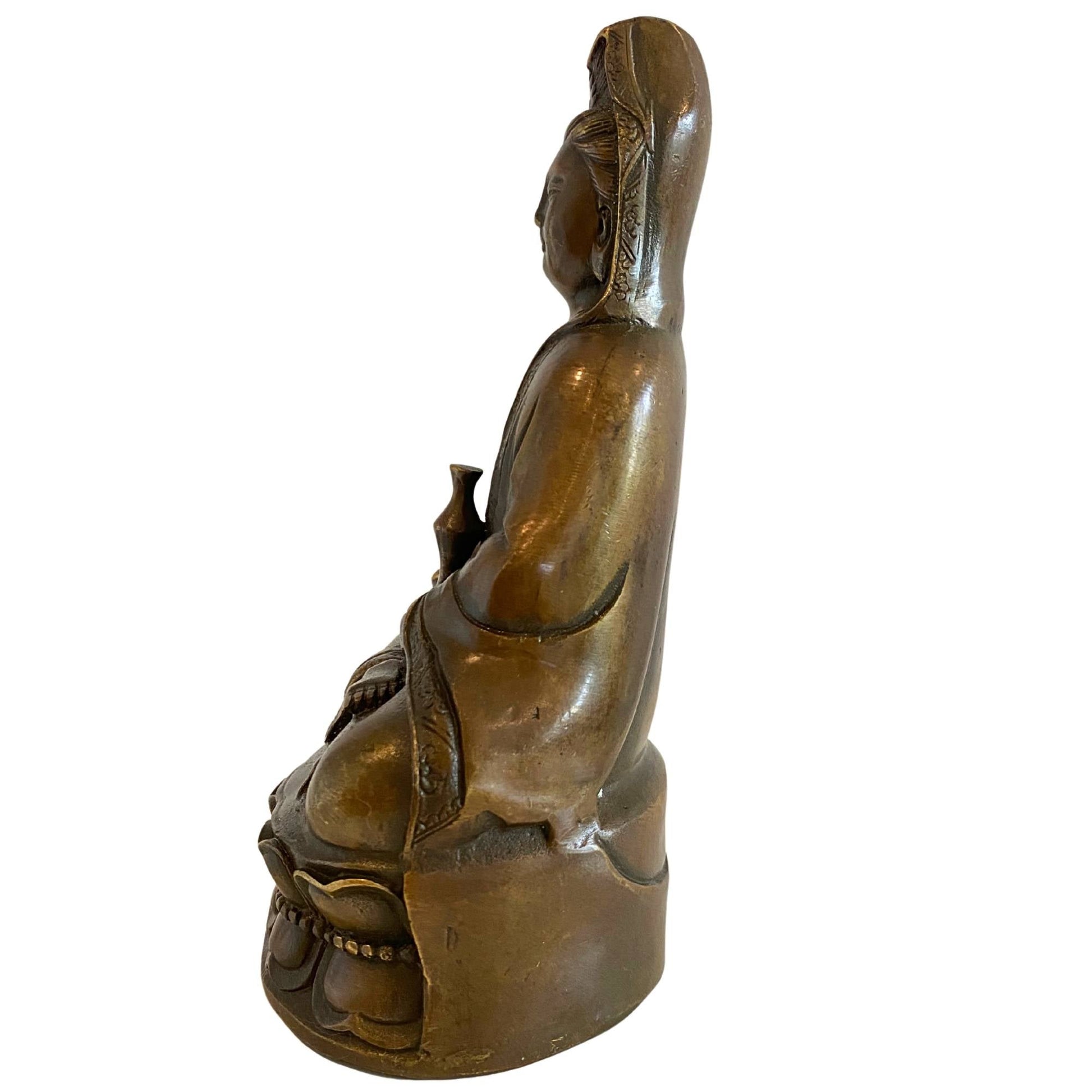 Meditatie beeldje Guanyin brons voor Feng Shui harmonie