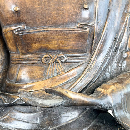 Monumental Antique Himalayan Shakyamuni – Gilt Bronze, 69 cm – surface and patina detail