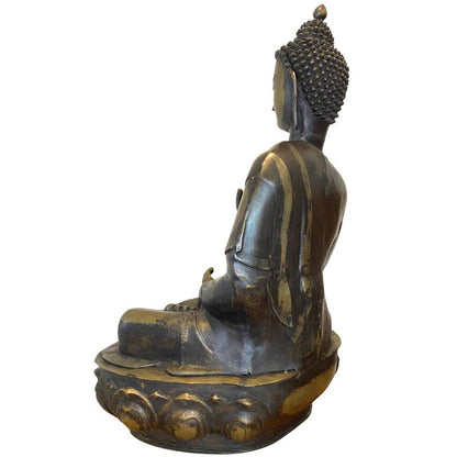 Monumental Antique Ladakh Buddha – Gilt Bronze, 18th Century Attribution, 87 cm – right three-quarter rear view