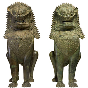Paar Monumentale Singha Tempelleeuwen - Zeer Oude Huisbewakers - 7.4 kg Brons