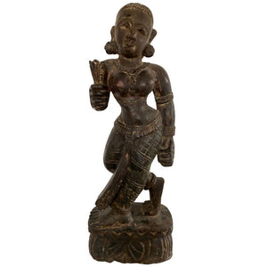 Śrī Lakṣmī – Newar Wooden Temple Sculpture – Lot 191